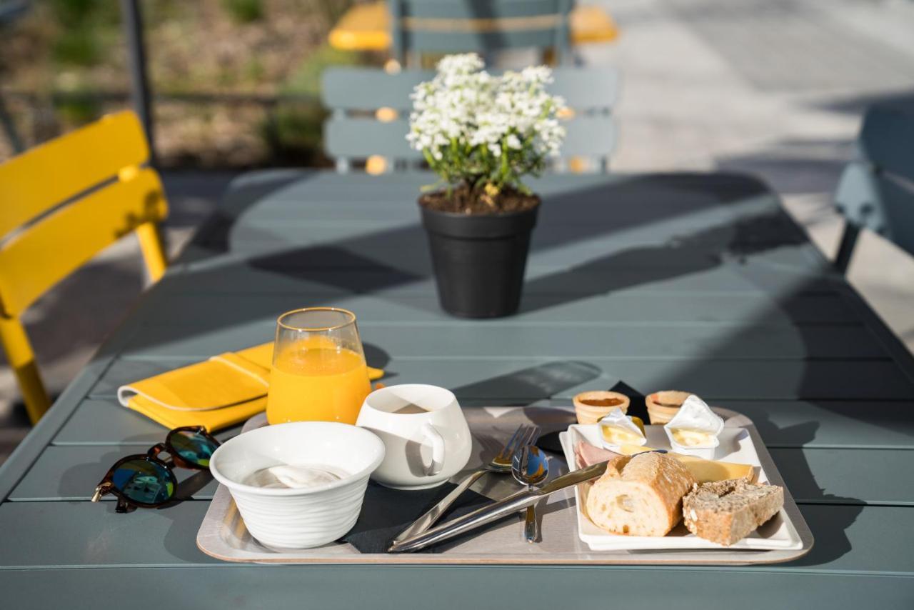 Ibis Styles Guyancourt Versailles Exterior photo